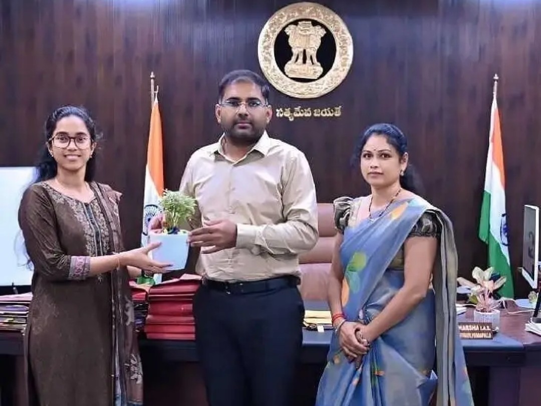 కలెక్టర్‌ను కలిసిన నూతన ఎంపీడీవోలు