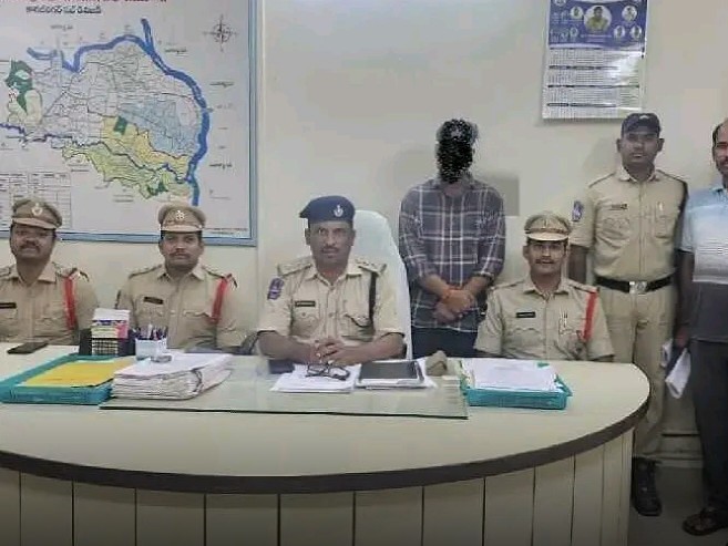 ఆన్‌లైన్ ఇన్వెస్ట్మెంట్ పేరిట మోసం.. వ్యక్తి అరెస్ట్