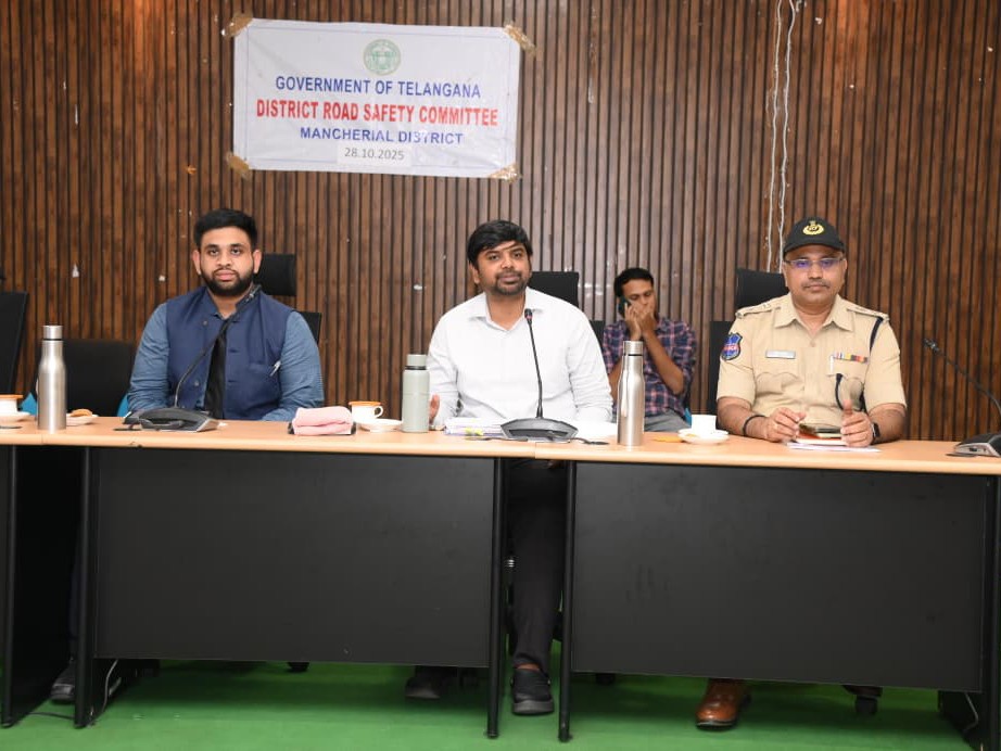 రోడ్డు ప్రమాదాల నివారణకు పటిష్ఠమైన చర్యలు- కలెక్టర్