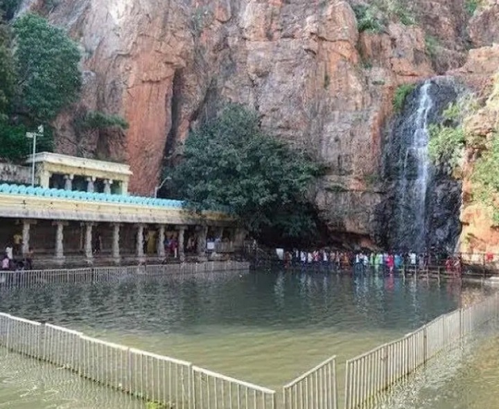 ముల్లోకాల్లో ఉన్న పుణ్య తీర్థాలు కలుస్తాయి