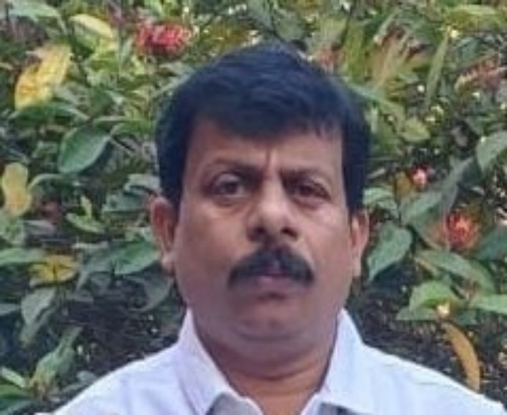 ‘గ్రామ కార్యదర్శులు అప్రమత్తంగా ఉండండి’