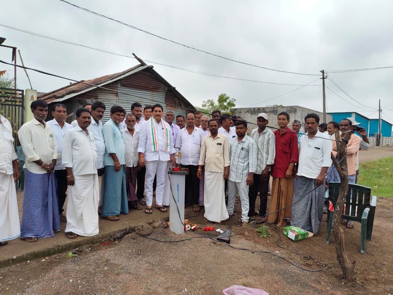 ‘గ్రామంలో మౌలిక వసతుల కల్పనకు కృషి’