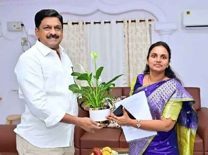 కర్నూలుకు చేరుకున్న ఆర్థిక శాఖ మంత్రి