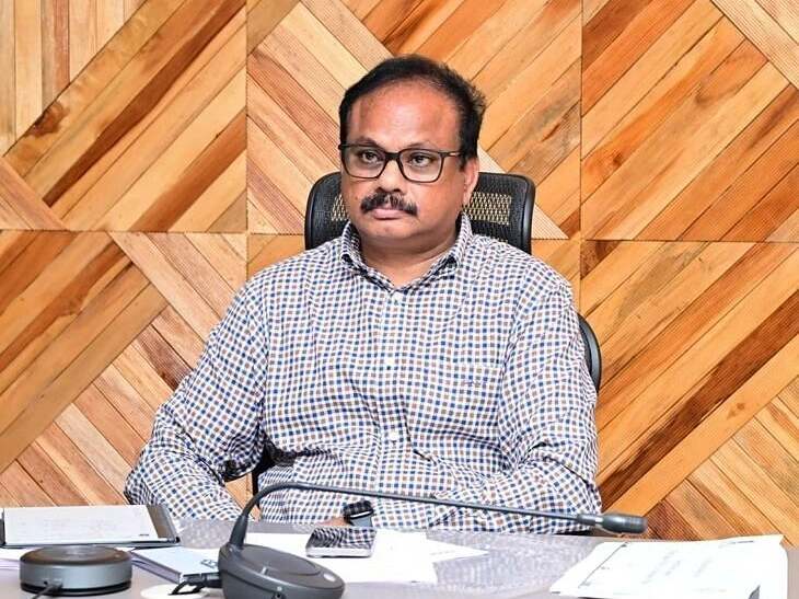 కడప జిల్లాలోని కాలేజీలకు కూడా ఇవాళ సెలవు : కలెక్టర్