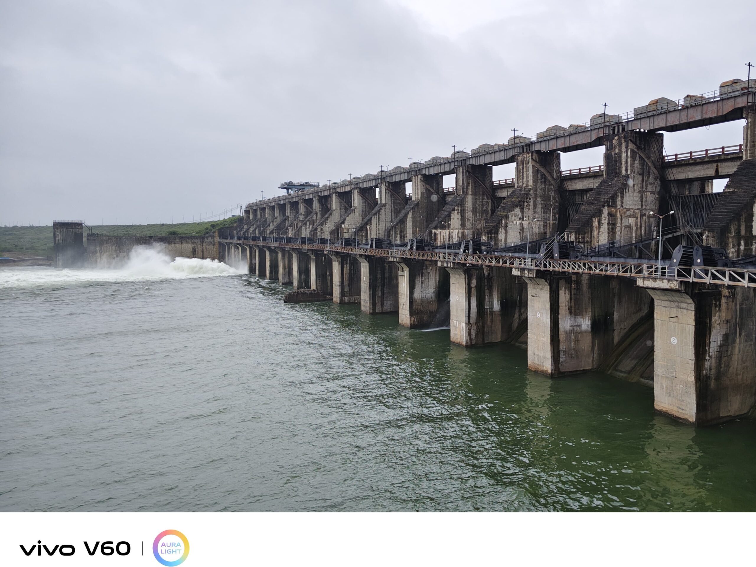 సింగూర్ ప్రాజెక్టుకు వరద.. ఒక గేటు ఓపెన్