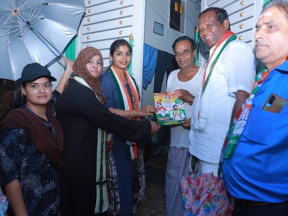 బోరబండలో ప్రచారం నిర్వహించిన ఎమ్మెల్యే యశస్విని రెడ్డి