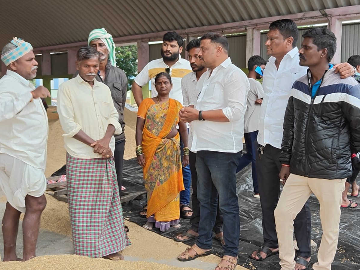 ‘ప్రతి గింజను కొనుగోలు చేస్తాం’