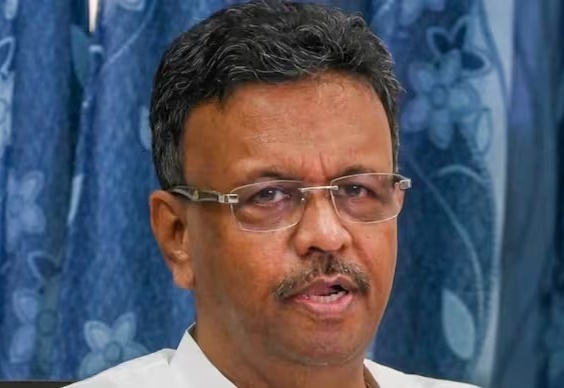 బెంగాల్ మంత్రి వివాదాస్పద వ్యాఖ్యలు