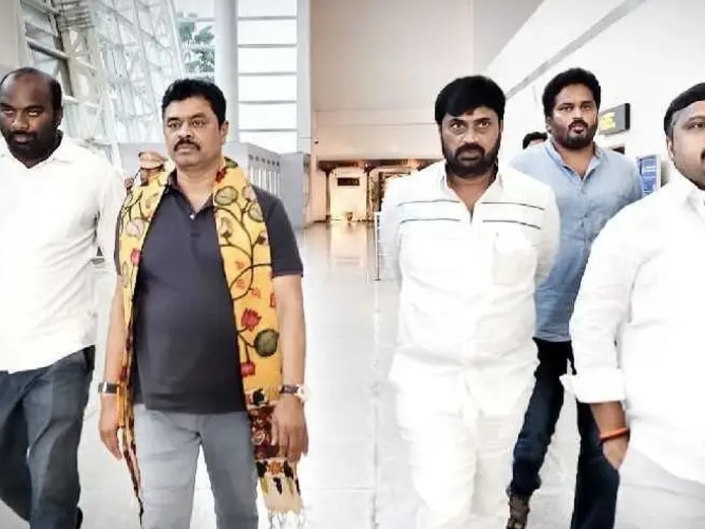 రేణిగుంటకు చేరుకున్న ఎంపీ సీఎం రమేశ్