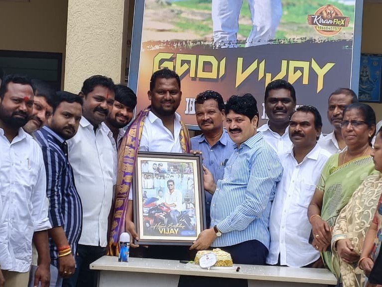 యువ నాయకులు పార్టీలకు చాలా అవసరం: ఎమ్మెల్యే