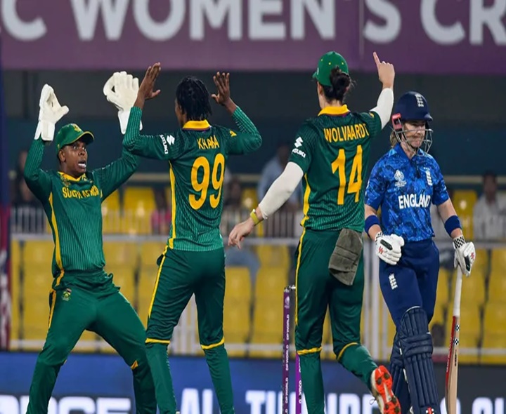 ఫైన‌ల్‌కి దూసుకెళ్లిన సౌతాఫ్రికా