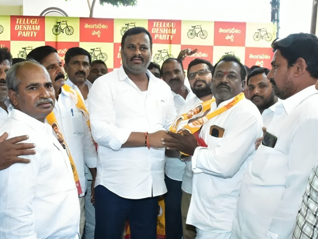 వైసీపీకి షాక్.. టీడీపీలోకి భారీగా చేరికలు