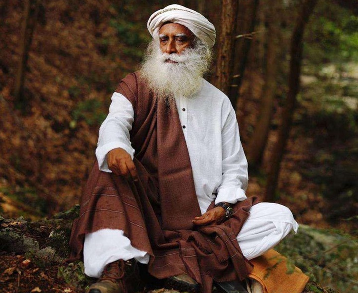 రణ్‌బీర్‌పై ట్రోల్స్.. స్పందించిన సద్గురు