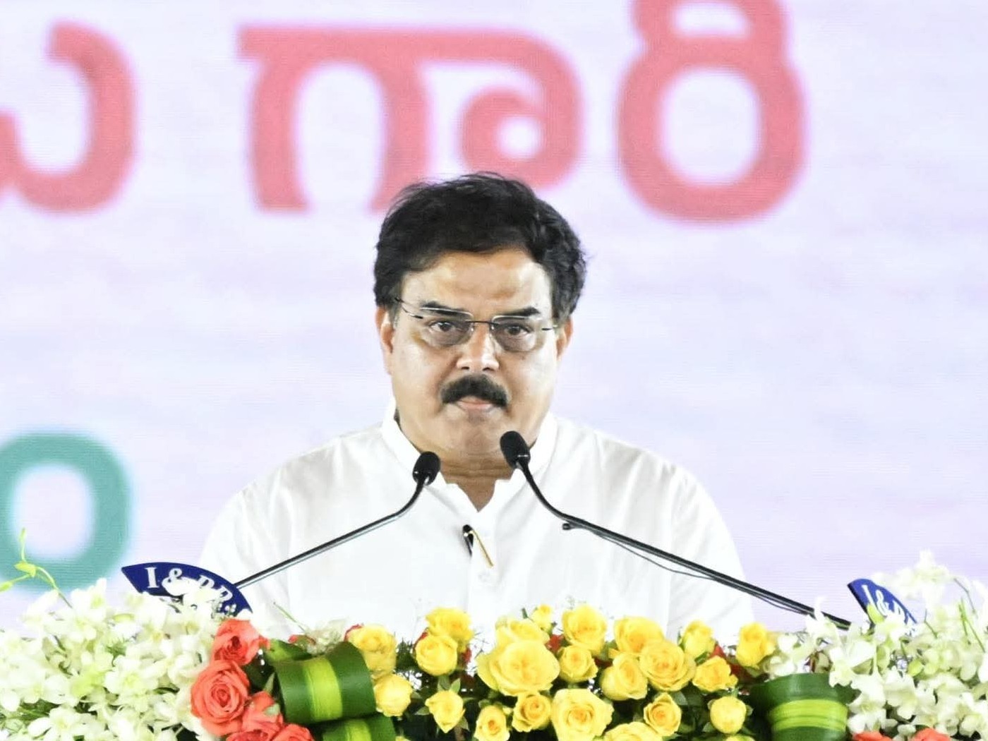 తుపాన్ బాధితులకు నేడు నిత్యావసర సరుకులు పంపిణీ