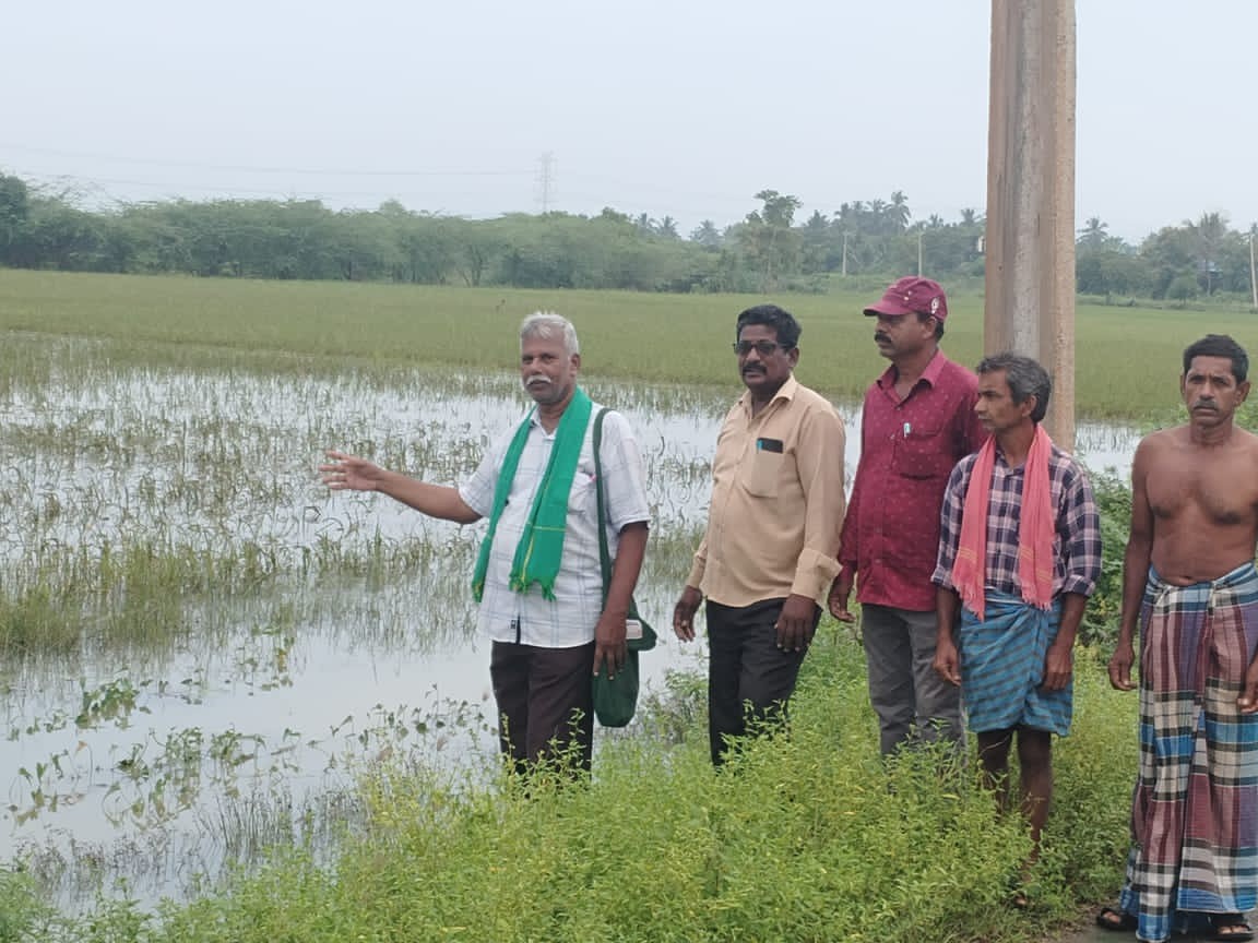 ‘ముంపునకు గురైన పంటలకు నష్టపరిహారం చెల్లించాలి’