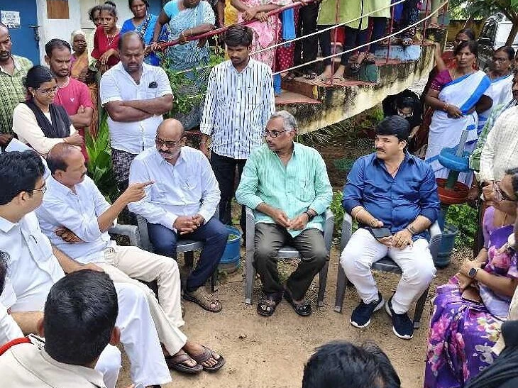 గుండ్లపల్లి పునరావాస కేంద్రాన్ని పరిశీలించిన ఎమ్మెల్యే