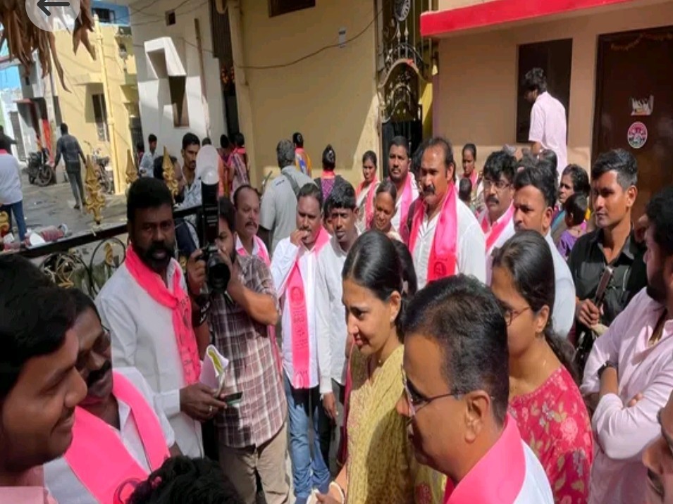 బోరబండ డివిజన్‌లో మాజీ MLA ముమ్మర ప్రచారం