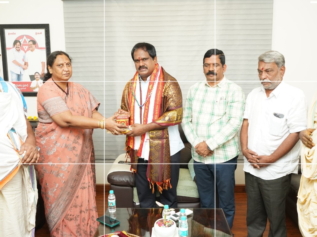 1న కనకమహాలక్ష్మి అమ్మవారి రాటోత్సవం