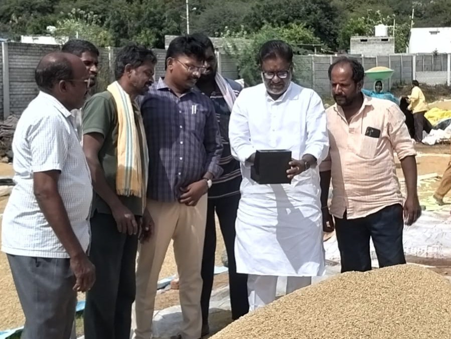 ఆందోళన వద్దు.. ప్రతి గింజను కొంటాం!