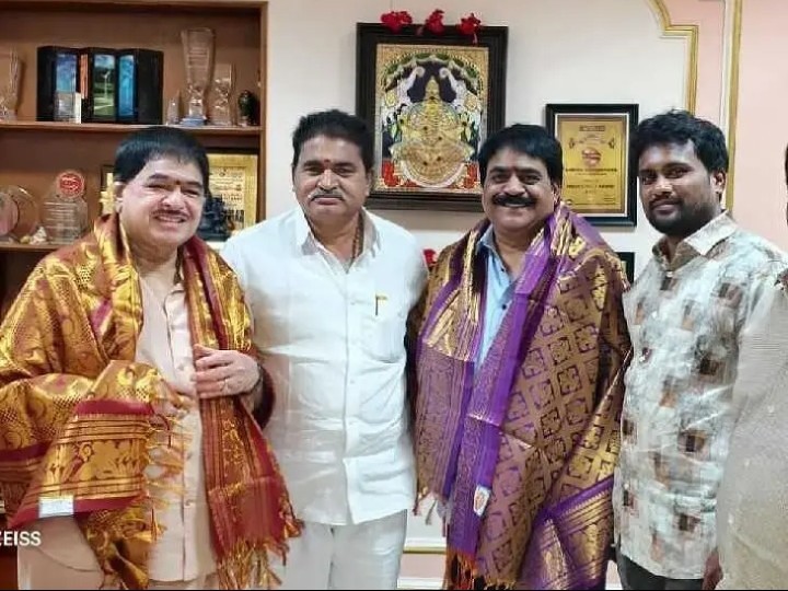 ఆర్యవైశ్య ఫెడరేషన్ సలహాదారుగా అంబికా రాజా