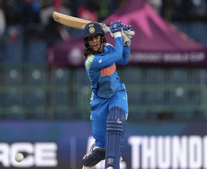 సెంచరీతో అదరగొట్టిన స్టార్ ప్లేయర్