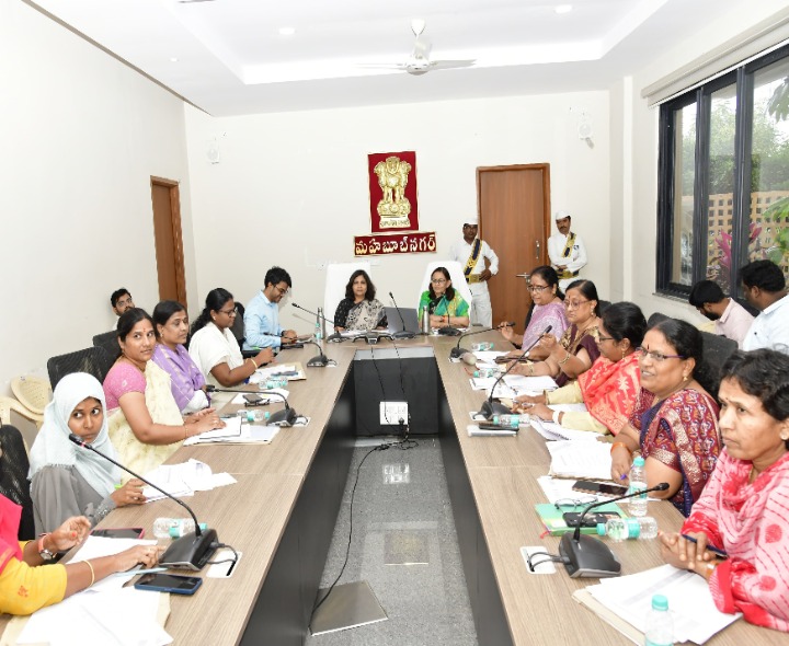 ‘అంగన్వాడీ కేంద్రాలను సమర్థవంతంగా నిర్వహించండి’