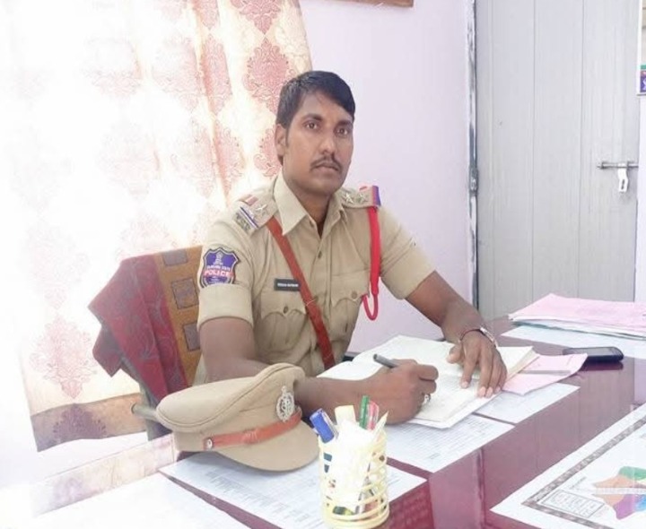 అదనపు కట్నం కోసం వేధించిన భర్త