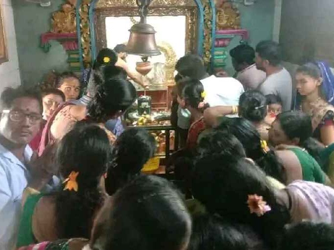 శివనామస్మరణతో మార్మోగిన శివాలయాలు