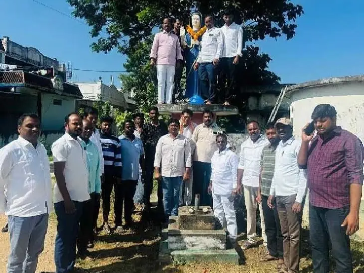 కమ్మర్‌పల్లిలో ఇందిరాగాంధీ వర్ధంతి వేడుకలు