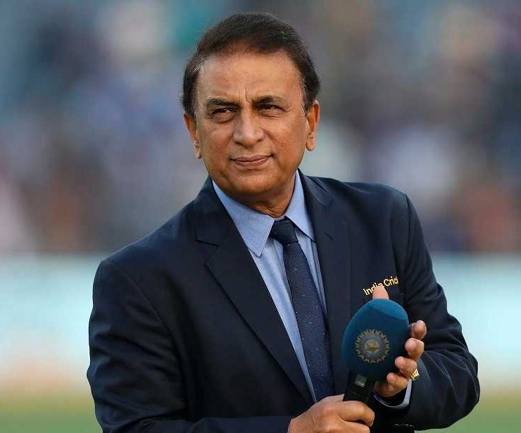 ఆమెతో కలిసి పాట పాడుతా: సునీల్ గవాస్కర్