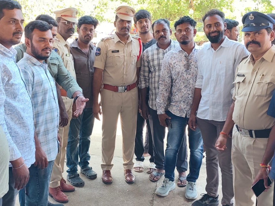 నేలకొండపల్లిలో రక్తదాన శిబిరం ప్రారంభం