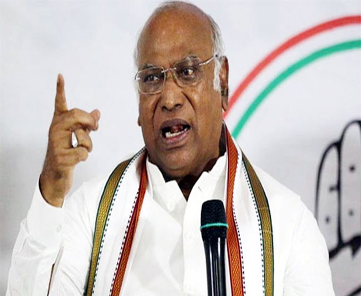 RSSపై ఖర్గే సంచలన వ్యాఖ్యలు