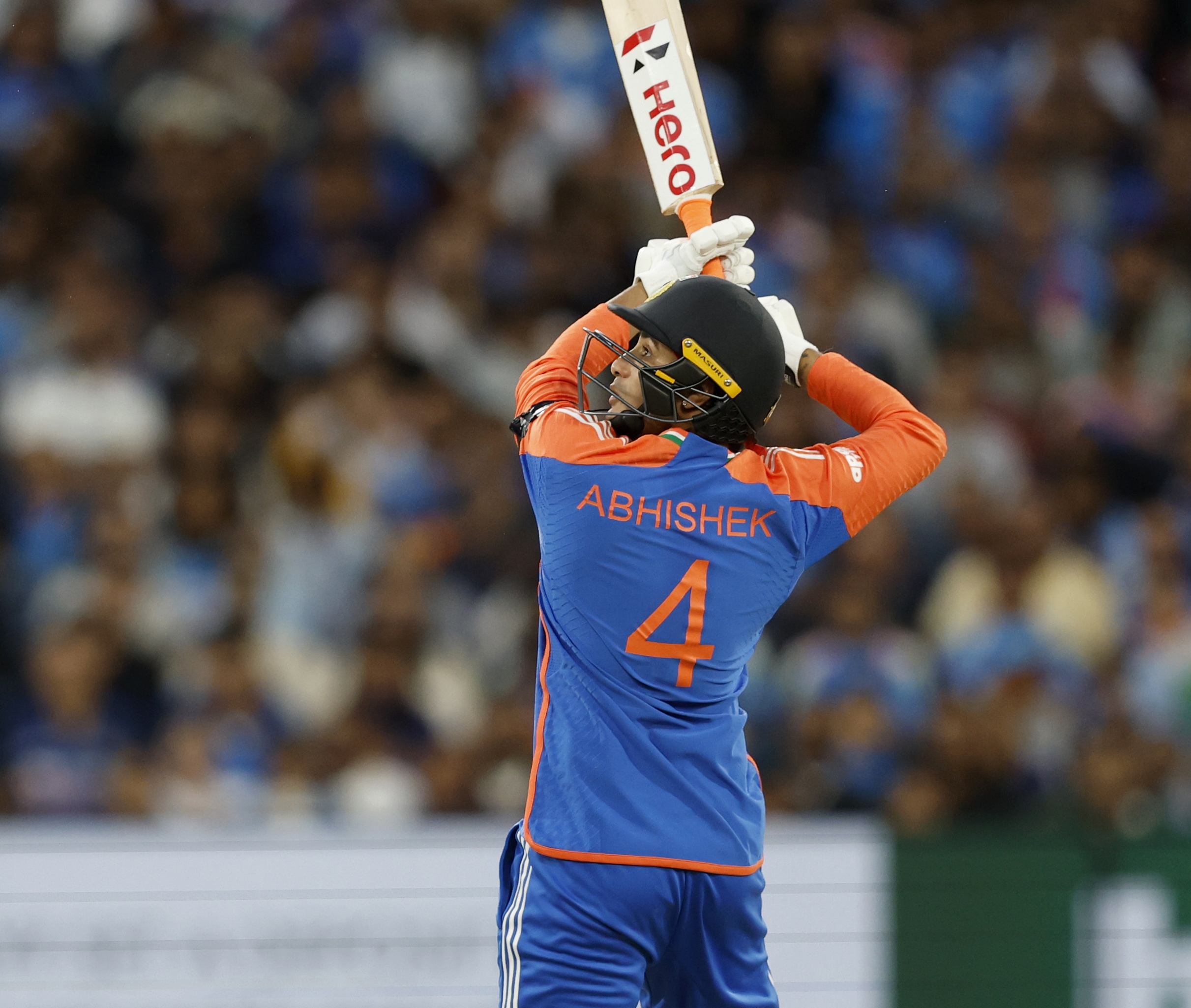 AUS vs IND: అభిషేక్‌ శర్మ హాఫ్‌ సెంచరీ