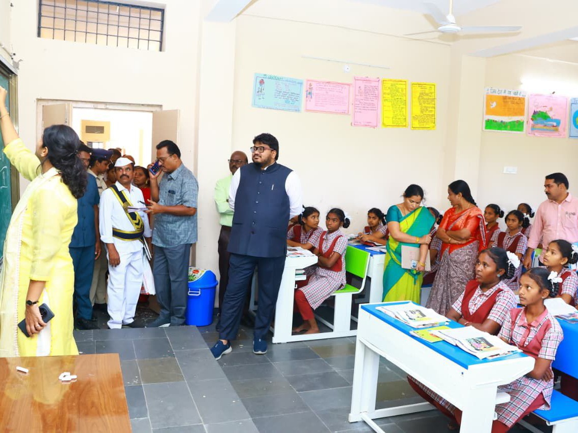 ‘చదువుకోవడం ద్వారానే ఉన్నత స్థాయి సాధ్యం’