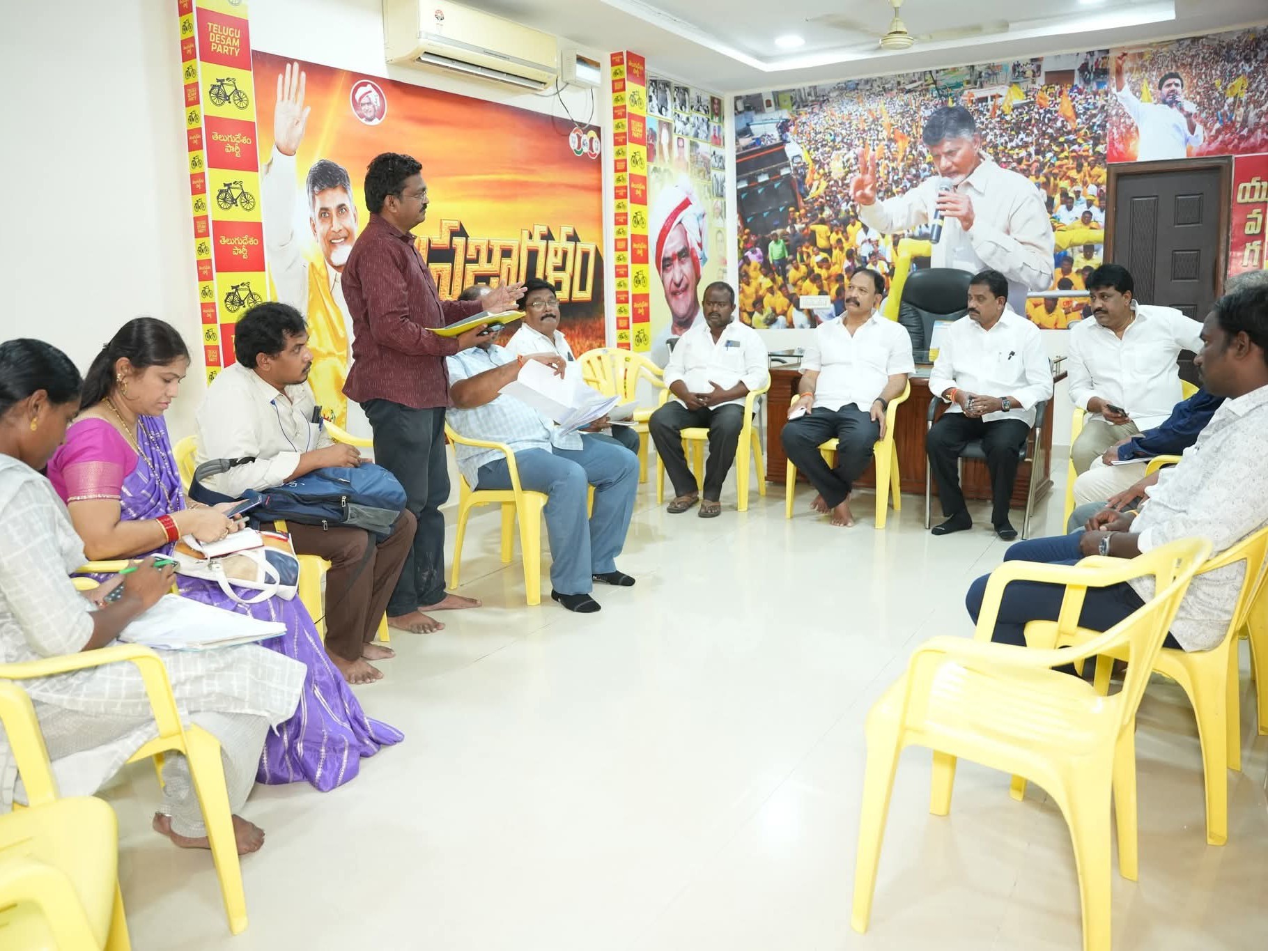 అధిక పంట నష్టం వాటిల్లింది: ఎమ్మెల్యే