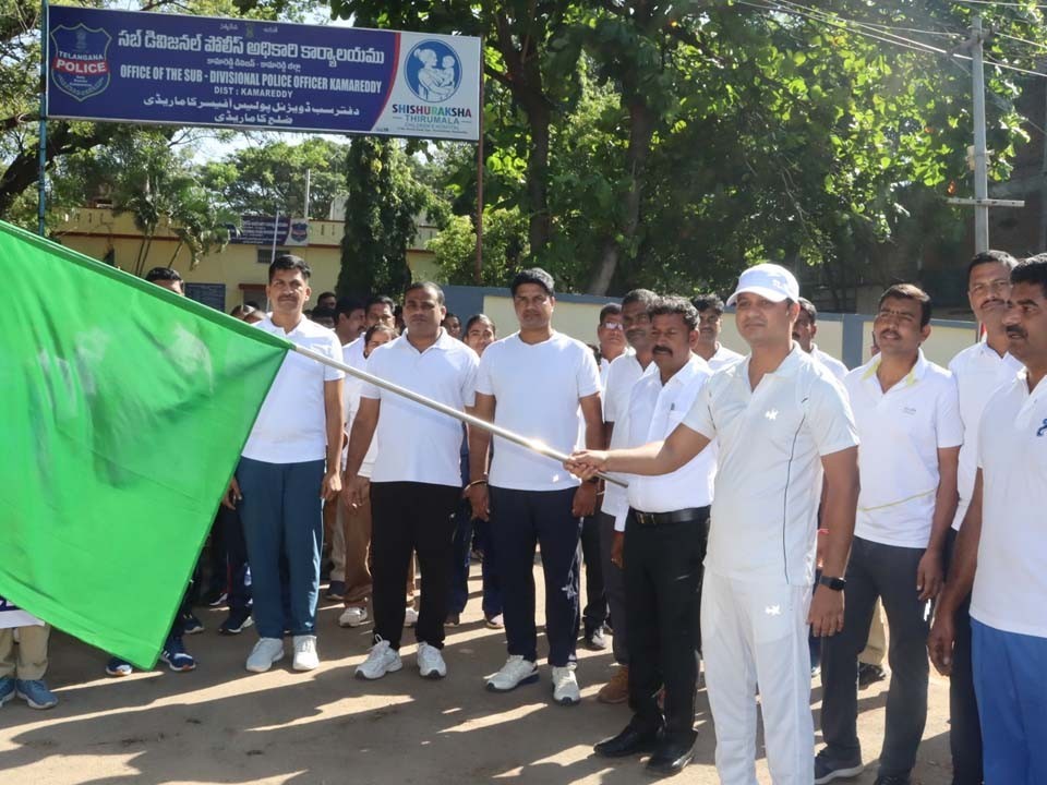 2కే రన్ ప్రారంభించిన ఎస్పీ రాజేష్ చంద్ర