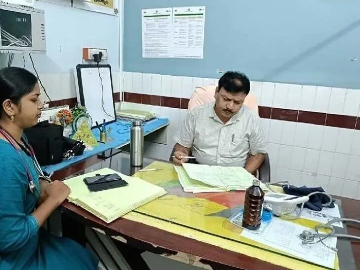 నాగర్ కర్నూల్ పీహెచ్సీని తనిఖీ చేసిన డీఎంహెచ్‌వో