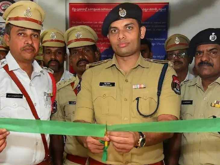 నూతన ట్రాఫిక్ స్టేషన్ ప్రారంభించిన CP