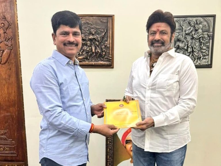 బాలయ్యను కలిసిన సీఎం రేవంత్ సోదరుడు