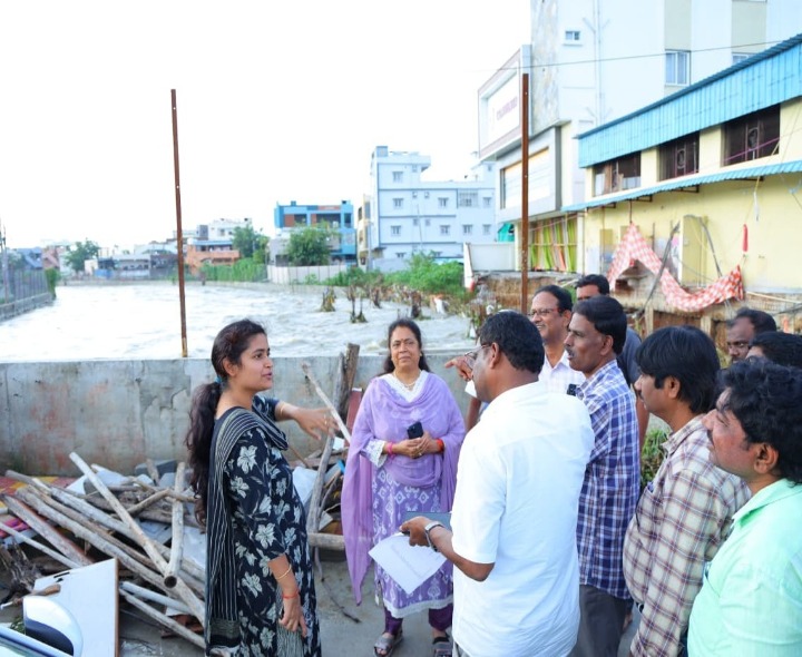 ‘పారిశుద్ధ పనులు పూర్తి చేయాలి’