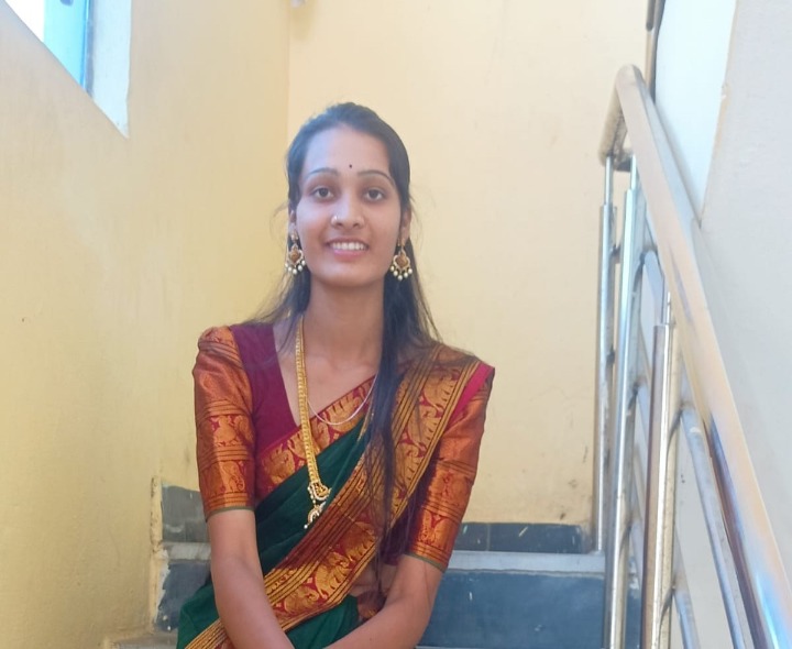 చెల్లితో గొడవ.. అక్క ఆత్మహత్య..!