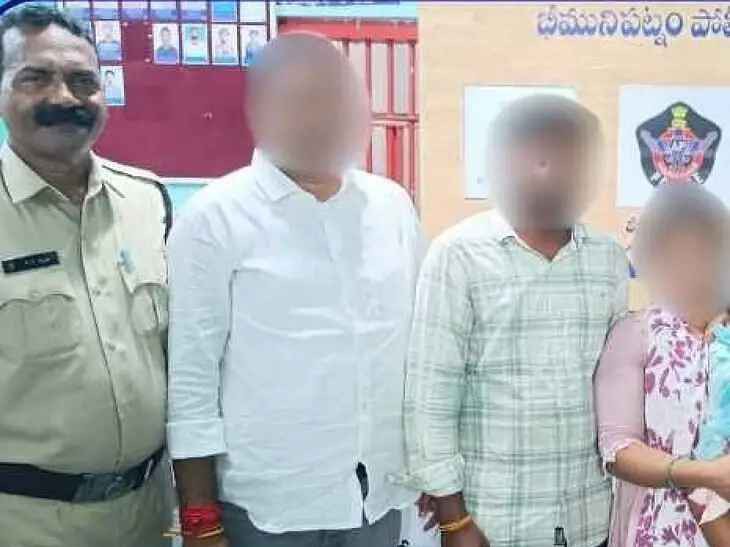 రెండు మిస్సింగ్ కేసులును ఛేదించిన పోలీసులు