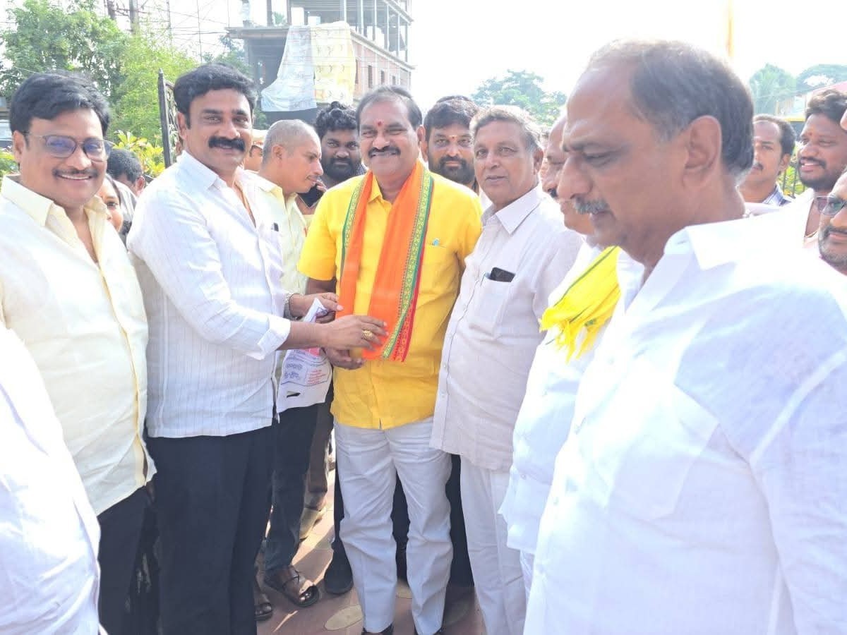 మంత్రి నిమ్మలకు ఘన స్వాగతం