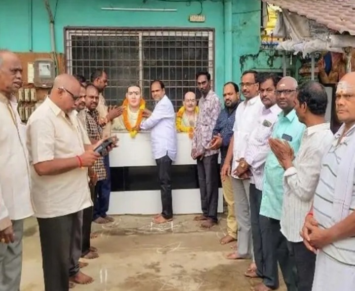 కొయ్యలగూడెంలో పొట్టి శ్రీరాములుకు ఘన నివాళి