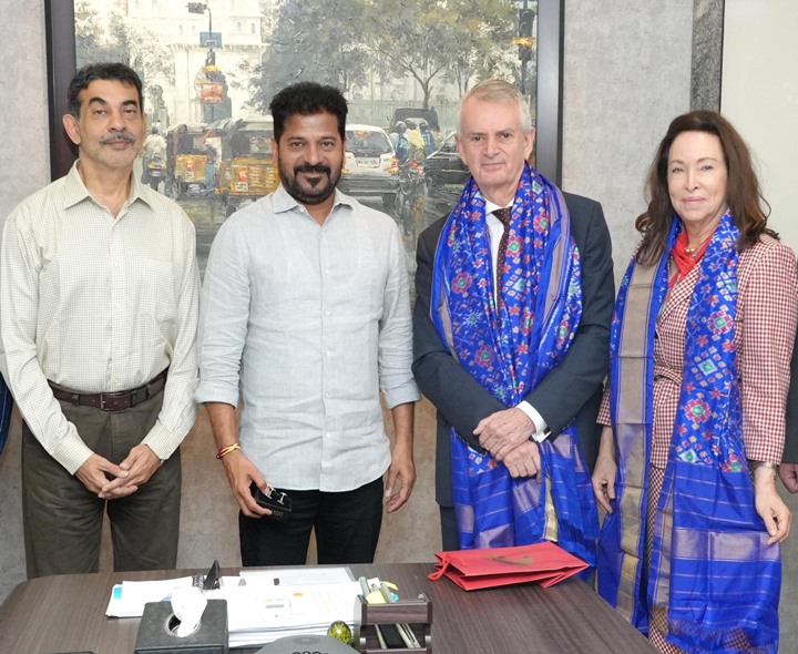 కెనడా, ఫ్రాన్స్ ప్రతినిధులతో రేవంత్ భేటీ