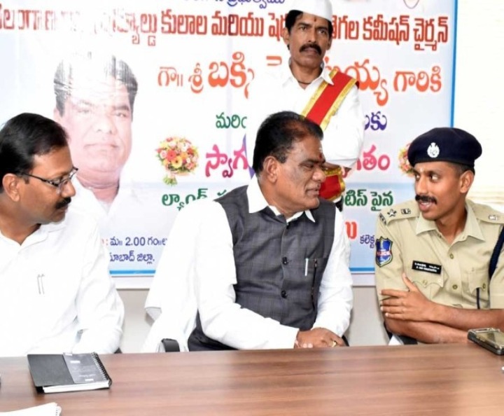 ‘ఎస్సీ, ఎస్టీ అట్రాసిటీ కేసుల్లో పురోగతి సాధించాలి’