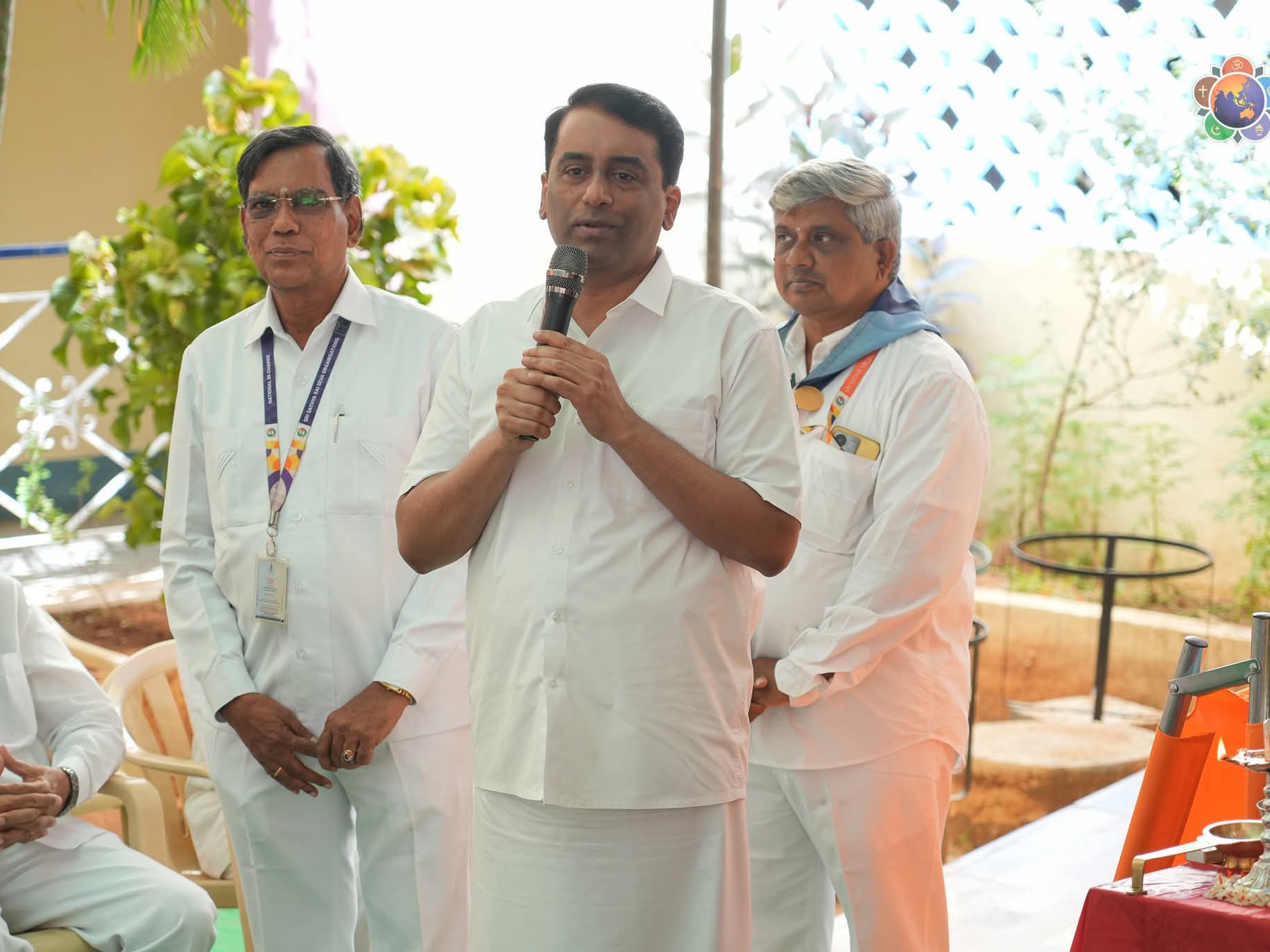 ప్రశాంతి నిలయంలో నెల రోజుల ఉచిత వైద్య శిబిరం