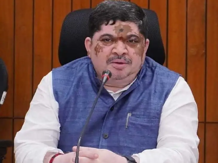 రైతులను తప్పకుండా ఆదుకుంటాం: మంత్రి