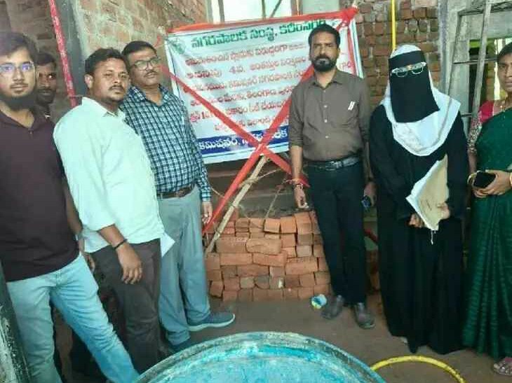 అనధికారంగా నిర్మిస్తున్న నాలుగో అంతస్తు సీజ్