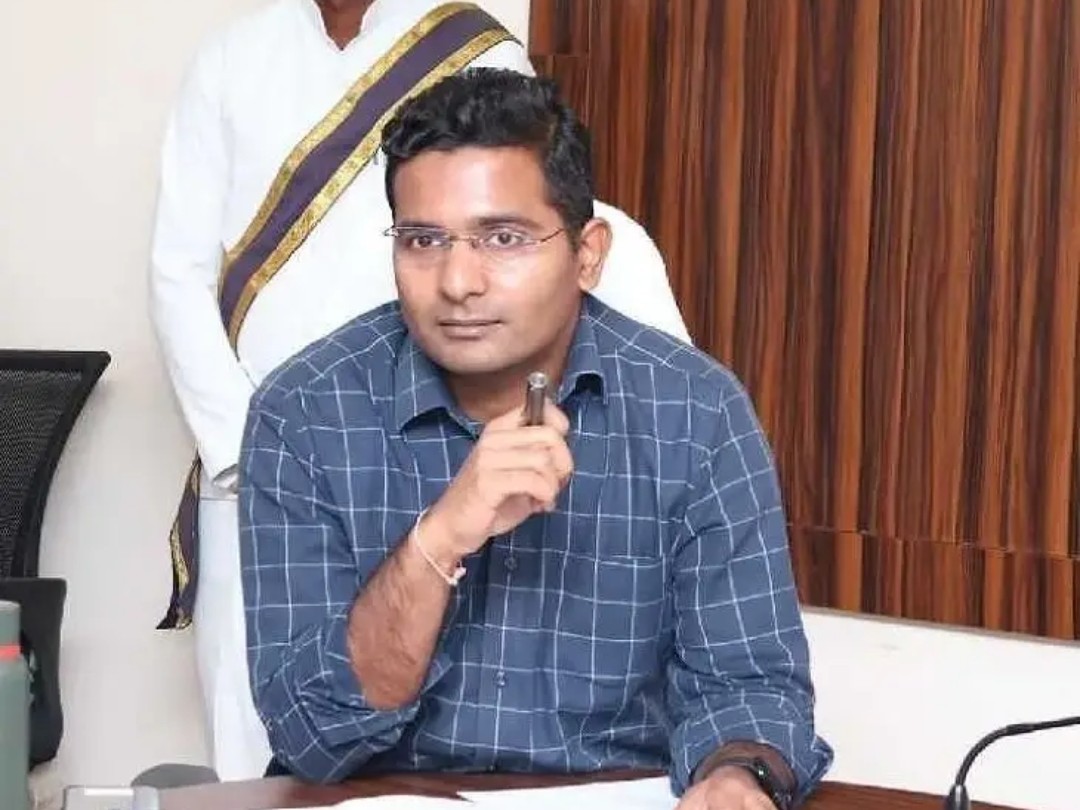 ‘చేప పిల్లల పంపిణీ పారదర్శకంగా చేపట్టాలి’